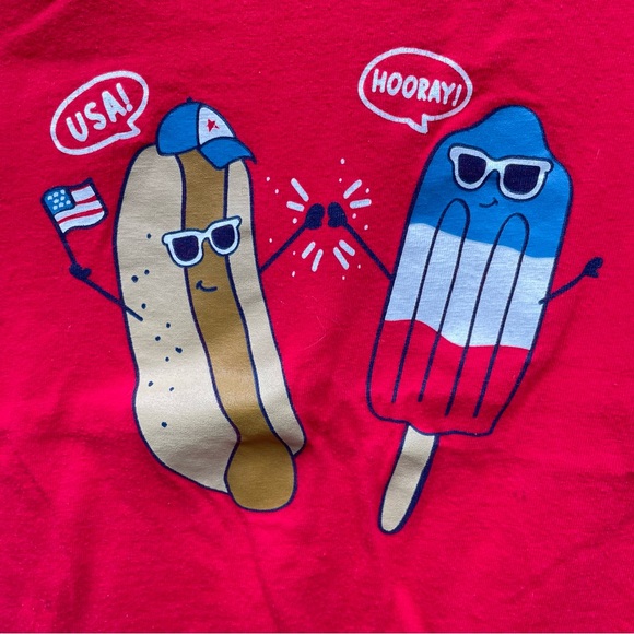 24m Carter’s baby boy Tshirt red with hotdog and popsicle USA Hooray 🇺🇸 - Picture 2 of 5